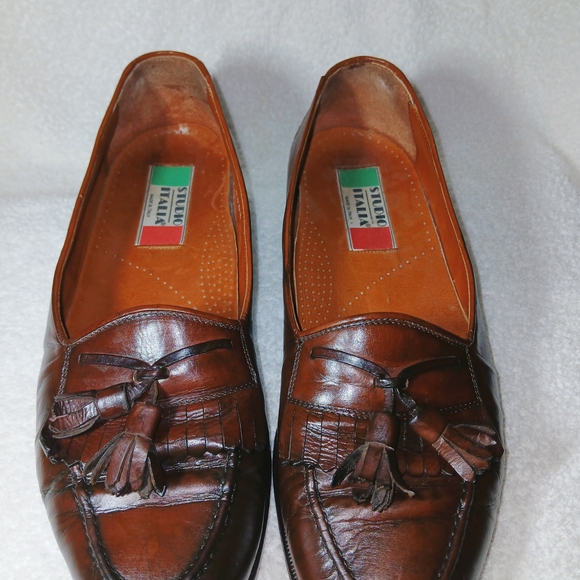 Vintage Italian Loafers Shoes - Classic Brown Leather Tassel Loafers for Women
